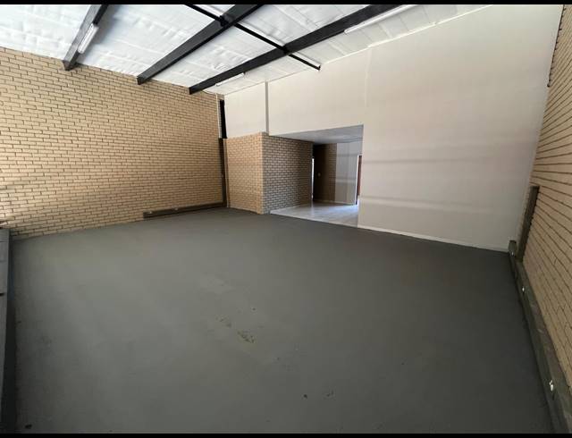 266M² WAREHOUSE TO LET IN HENNOPSPARK